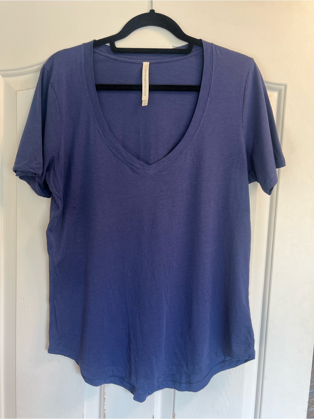The Group by Babaton Foundation V-Neck Short Sleeve Top - Darker Blue